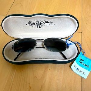 MAUI JIM NWT women’s sunglasses - flexible polycarbonate frame, polarized lens